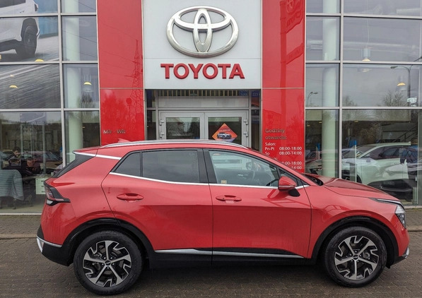 Kia Sportage cena 131900 przebieg: 8168, rok produkcji 2022 z Tomaszów Lubelski małe 596
